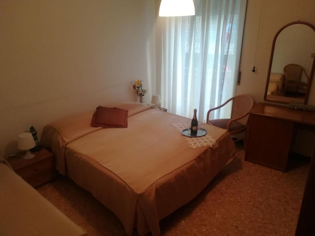 Hotel Olimpia Alassio Habitación foto